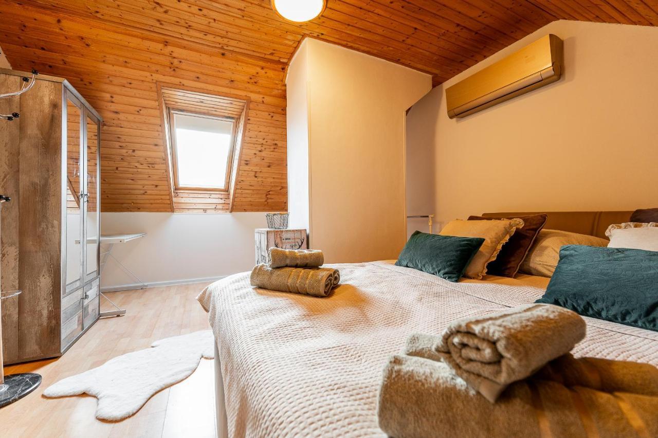 Apartman Mezonet Na Namesti Кошице Экстерьер фото