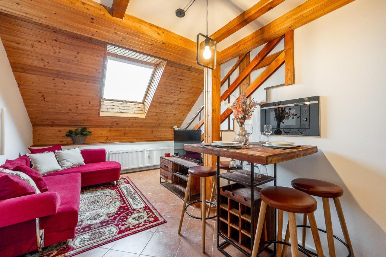 Apartman Mezonet Na Namesti Кошице Экстерьер фото