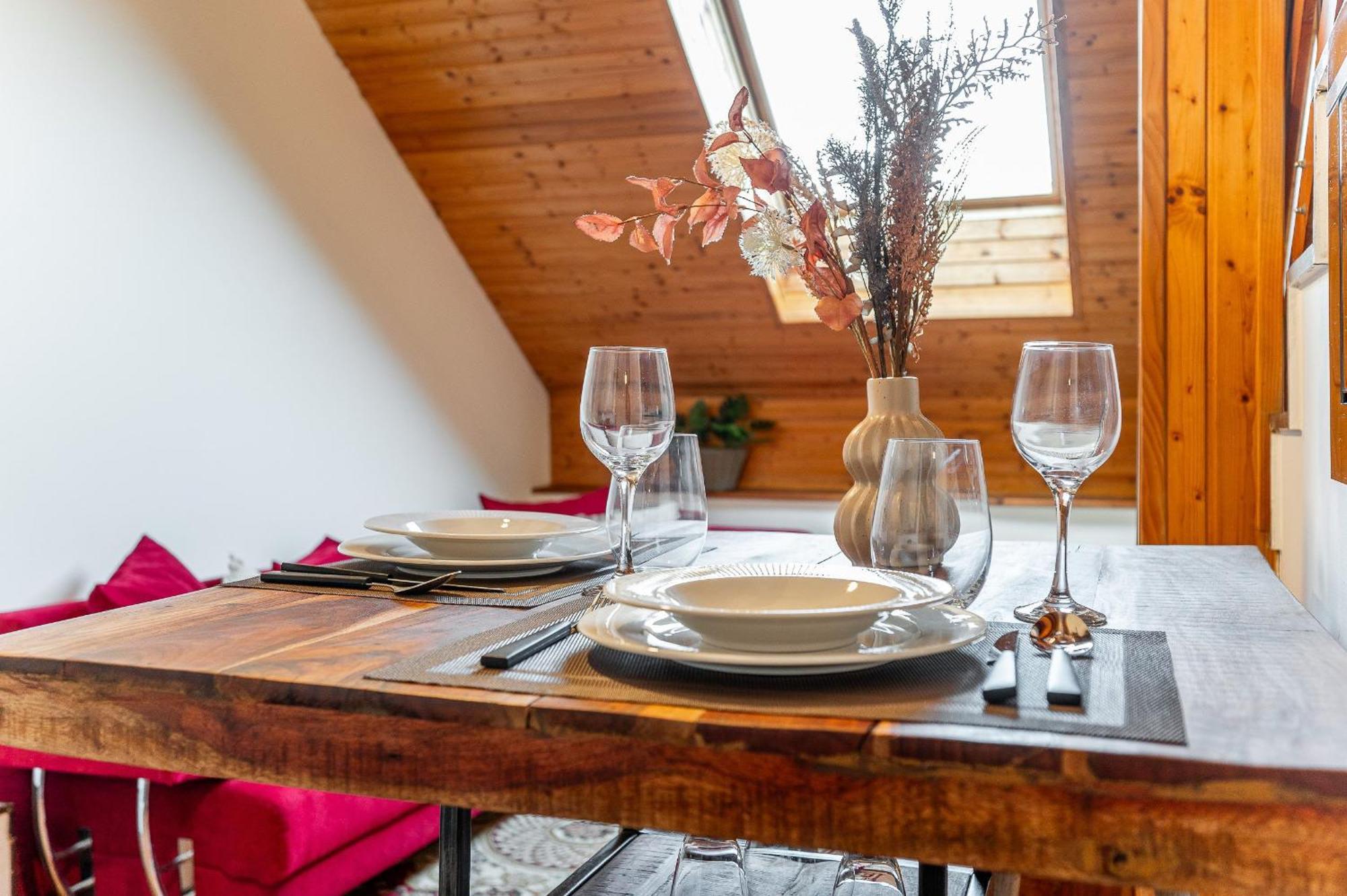 Apartman Mezonet Na Namesti Кошице Экстерьер фото