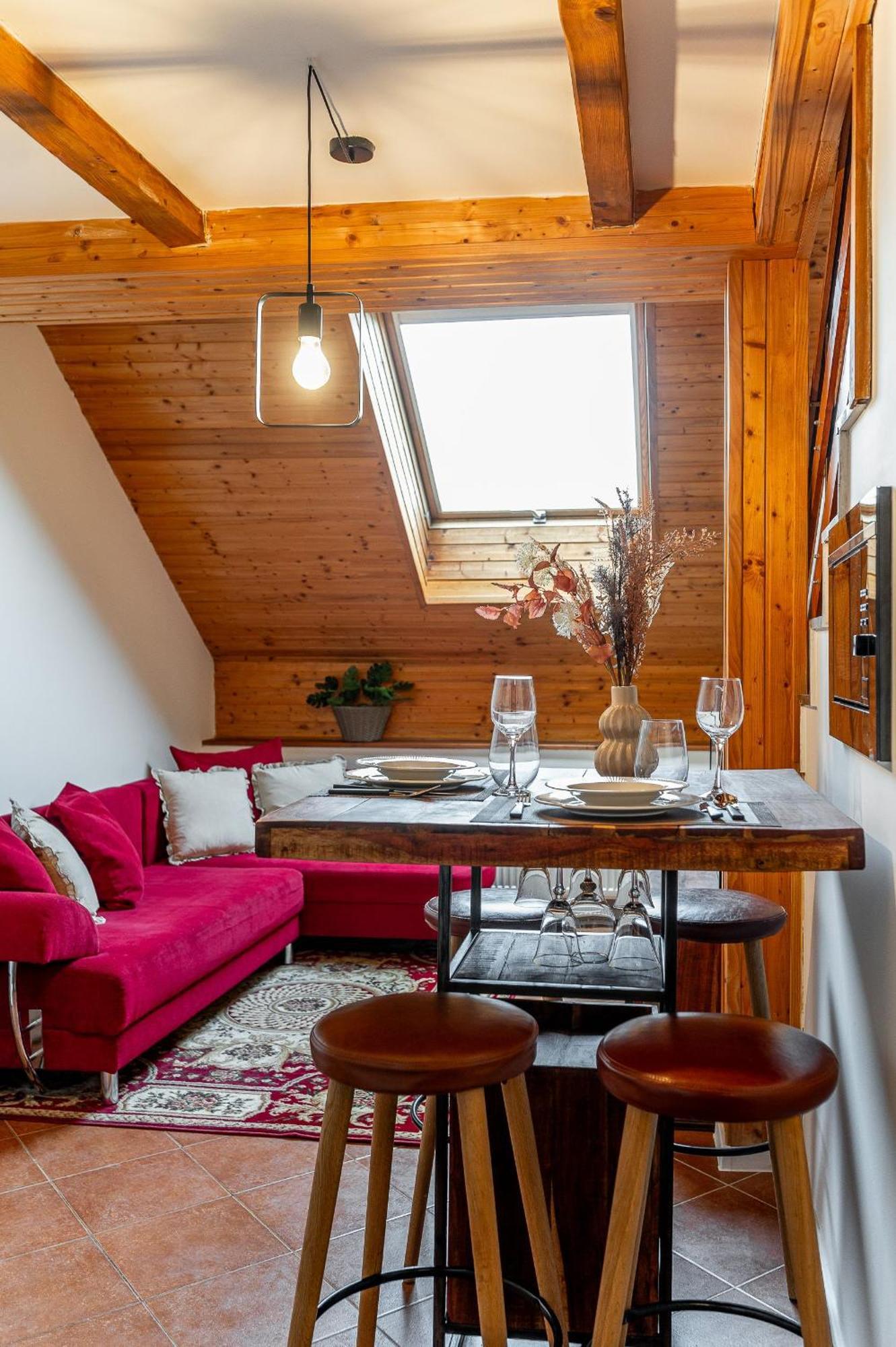 Apartman Mezonet Na Namesti Кошице Экстерьер фото